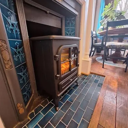 The Huntress Suite Buxton  Exterior photo